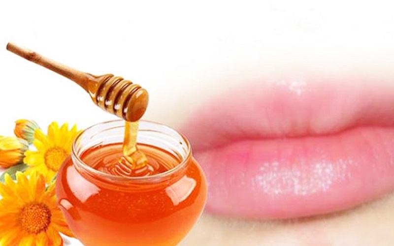 Trị thâm môi hiệu quả bằng mật ong