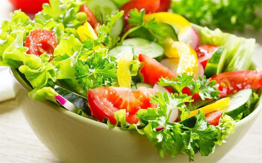 Salad dưa leo là món khai vị vừa ngon miệng vừa có thể dùng giảm cân