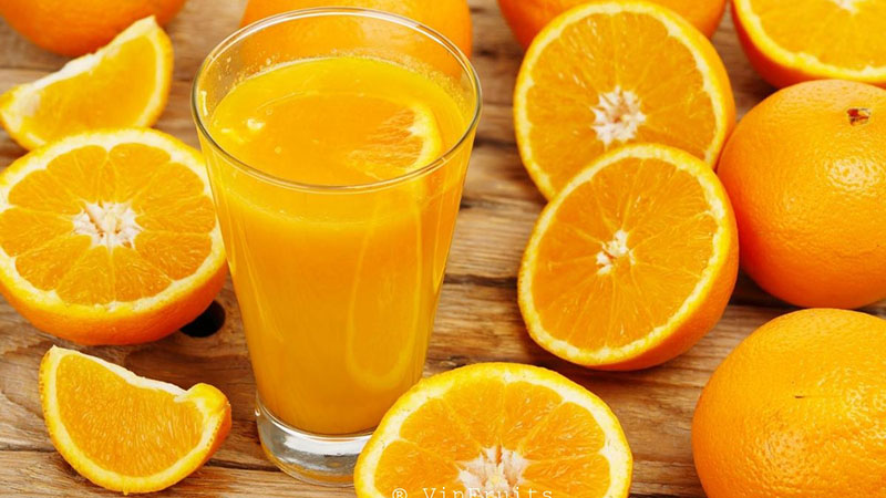 Nước ép cam có thể uống kèm với mật ong để tăng thêm vị giác