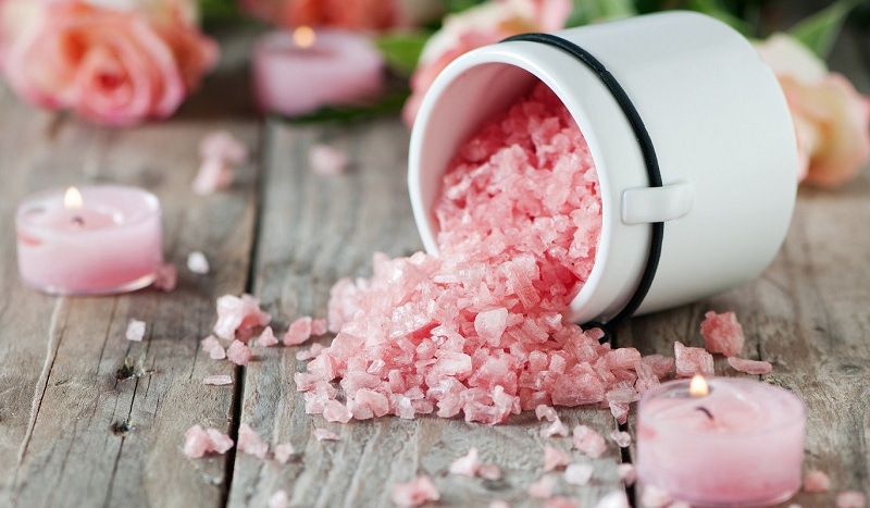 Muối hồng là một nguyên liệu thiên nhiên có công dụng làm đẹp hiệu quả