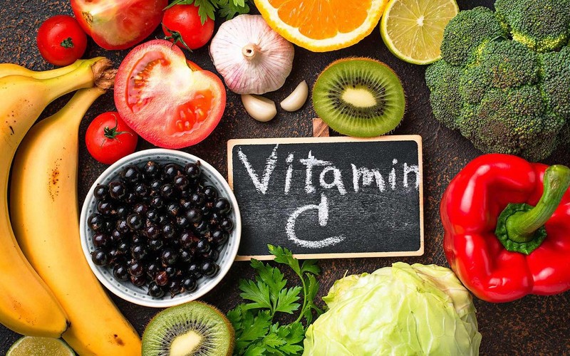 Bổ sung nhiều loại thức ăn chứa vitamin C để giúp vết thương chóng lành