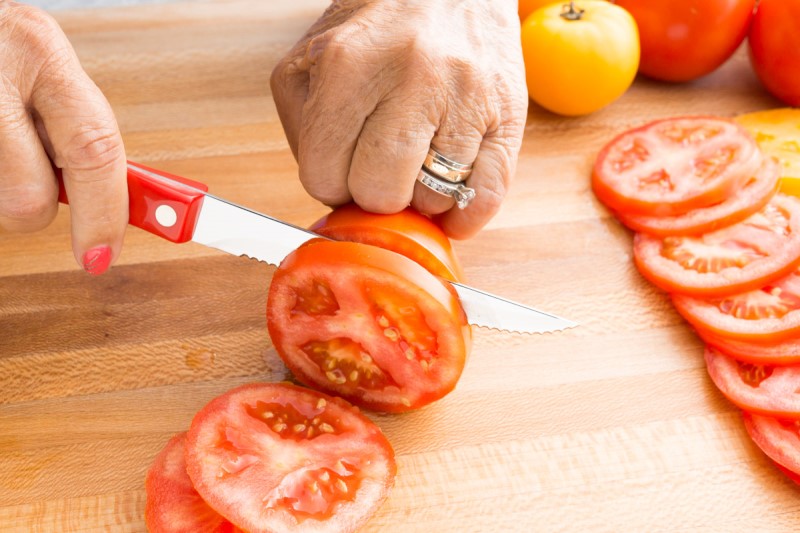 Cà chua được mệnh danh như “thần dược” trong triệt vi-ô-lông