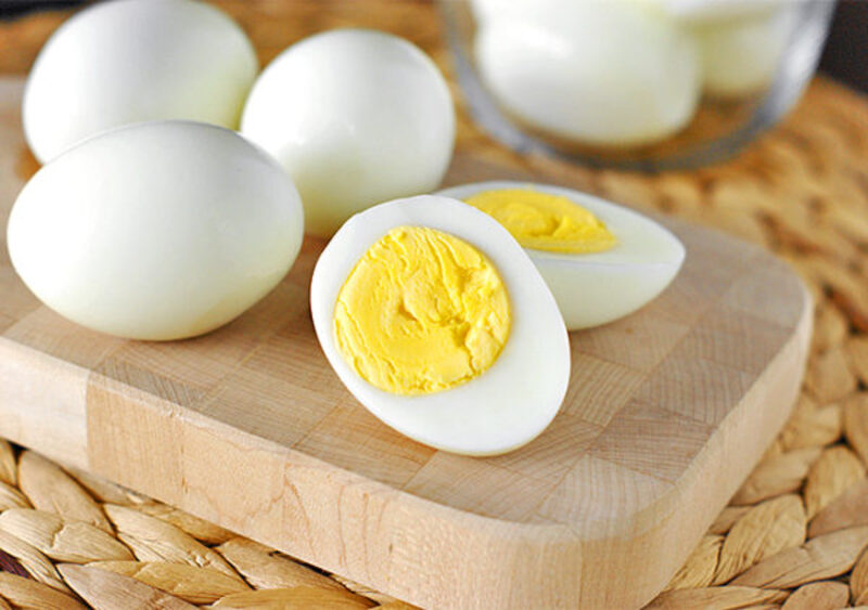 Lòng đỏ trứng khiến miệng vết thương lành chậm hơn bình thường