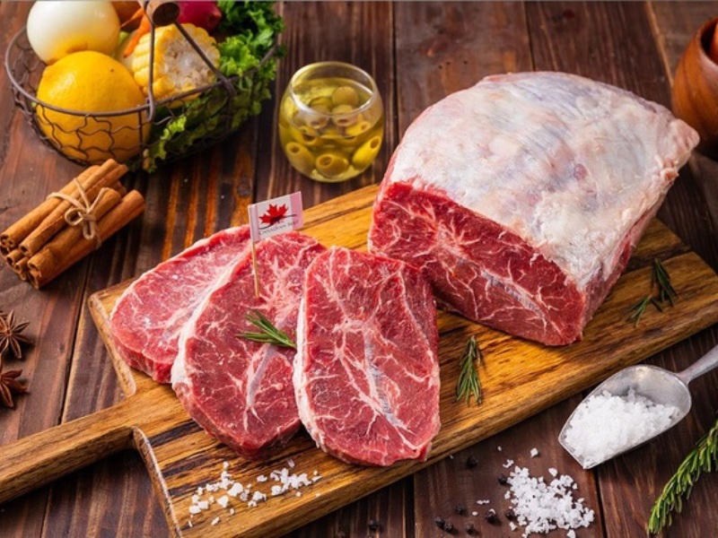 Thịt bò là một trong những loại thực phẩm cần kiêng khi tẩy nốt ruồi